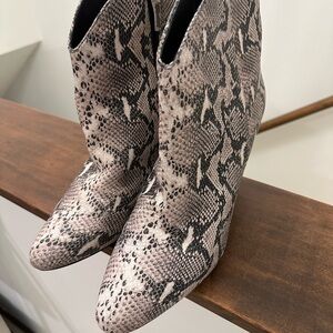 Halogen Makayla Snakeskin Pattern Ankle Boots